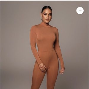JLUXLABEL one piece catsuit jumpsuit. Size medium. Color Pecan.